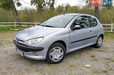 Хетчбек Peugeot 206 2002 в Житомирі