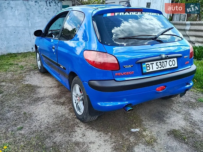 Peugeot 206 2001 VIN VF32DRFNF41482159 фото оголошення 13 з 41