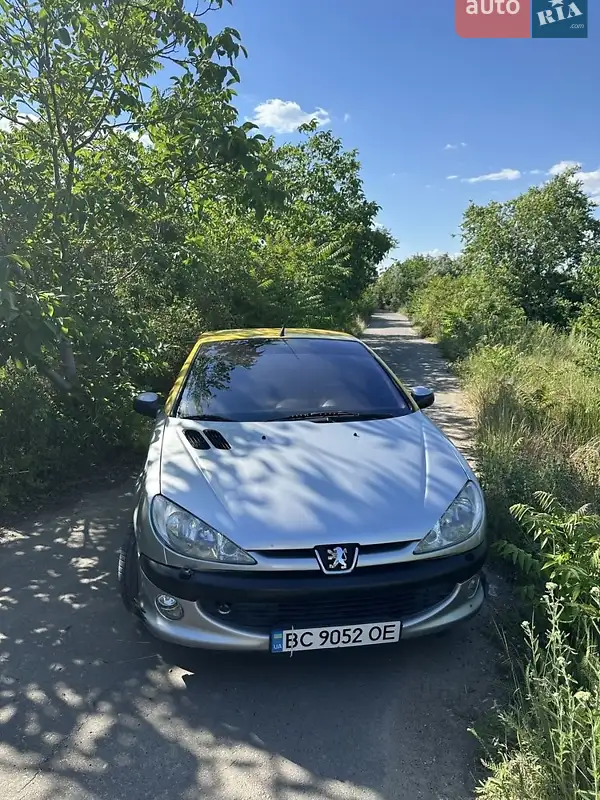 Peugeot 206 2001 VIN VF32DRFNF41482159 фото оголошення 3 з 41