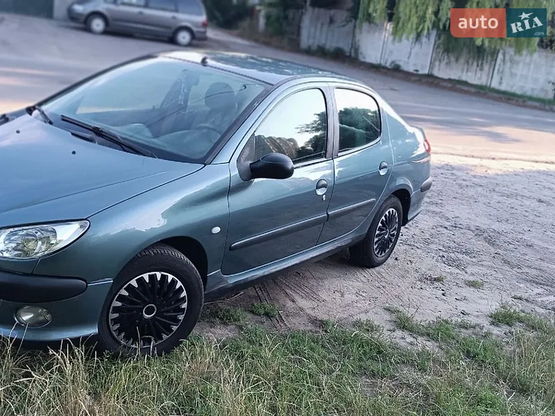 Peugeot 206 2008