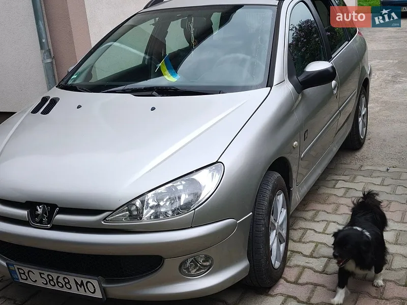 Peugeot 206