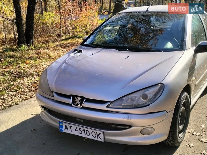 Peugeot 206