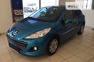 Хэтчбек Peugeot 207 2011 в Краматорске