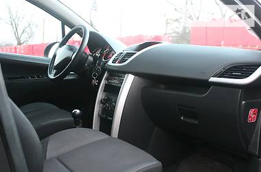 Хэтчбек Peugeot 207 2012 в Николаеве