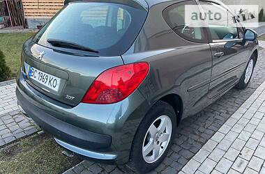 Хэтчбек Peugeot 207 2008 в Стрые