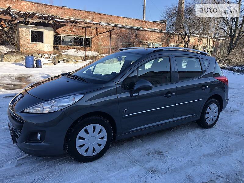 Універсал Peugeot 207 2011 в Калуші