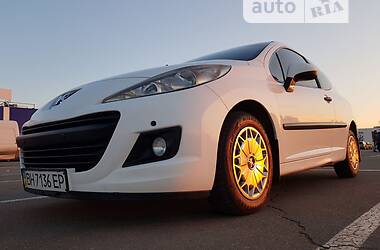 Хэтчбек Peugeot 207 2010 в Одессе