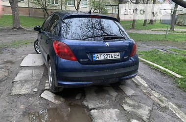 Хетчбек Peugeot 207 2008 в Львові