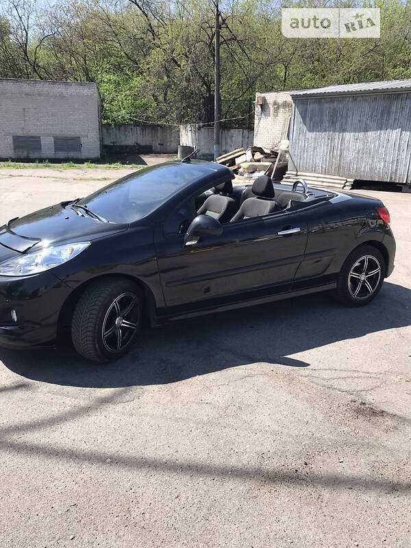 Кабриолет Peugeot 207 2011 в Днепре