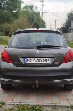 Хэтчбек Peugeot 207 2008 в Ровно