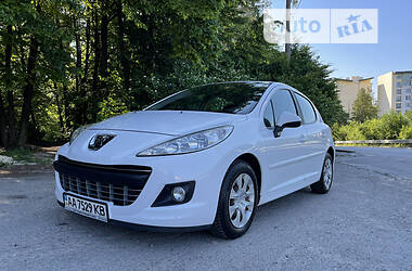 Хэтчбек Peugeot 207 2011 в Тернополе