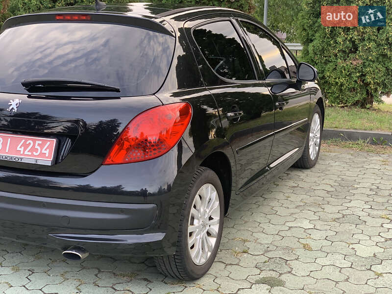 Хэтчбек Peugeot 207 2008 в Дубно фото 19 Хэтчбек Peugeot 207 2008 в Дубно