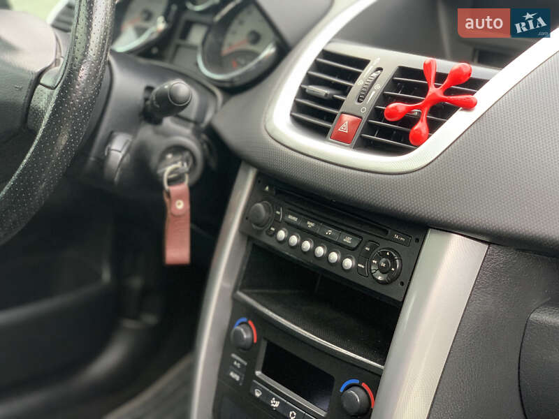 Хэтчбек Peugeot 207 2008 в Дубно фото 37 Хэтчбек Peugeot 207 2008 в Дубно