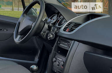 Універсал Peugeot 207 2011 в 