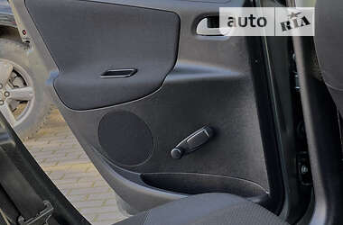 Універсал Peugeot 207 2011 в 