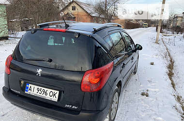 Універсал Peugeot 207 2008 в Узині