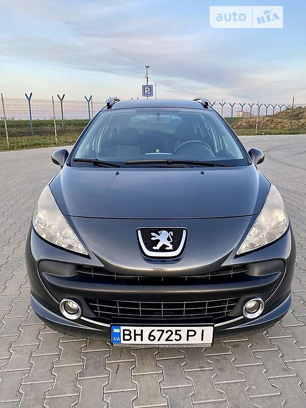 Универсал Peugeot 207 2007 в Одессе