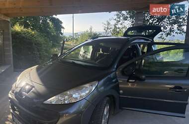 Универсал Peugeot 207 2008 в Иршаве