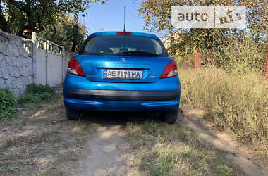 Хэтчбек Peugeot 207 2011 в 