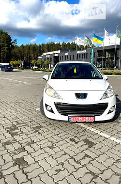 Хетчбек Peugeot 207 2010 в Львові