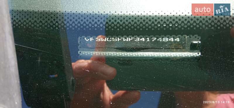 Хэтчбек Peugeot 207 2008 в Буче