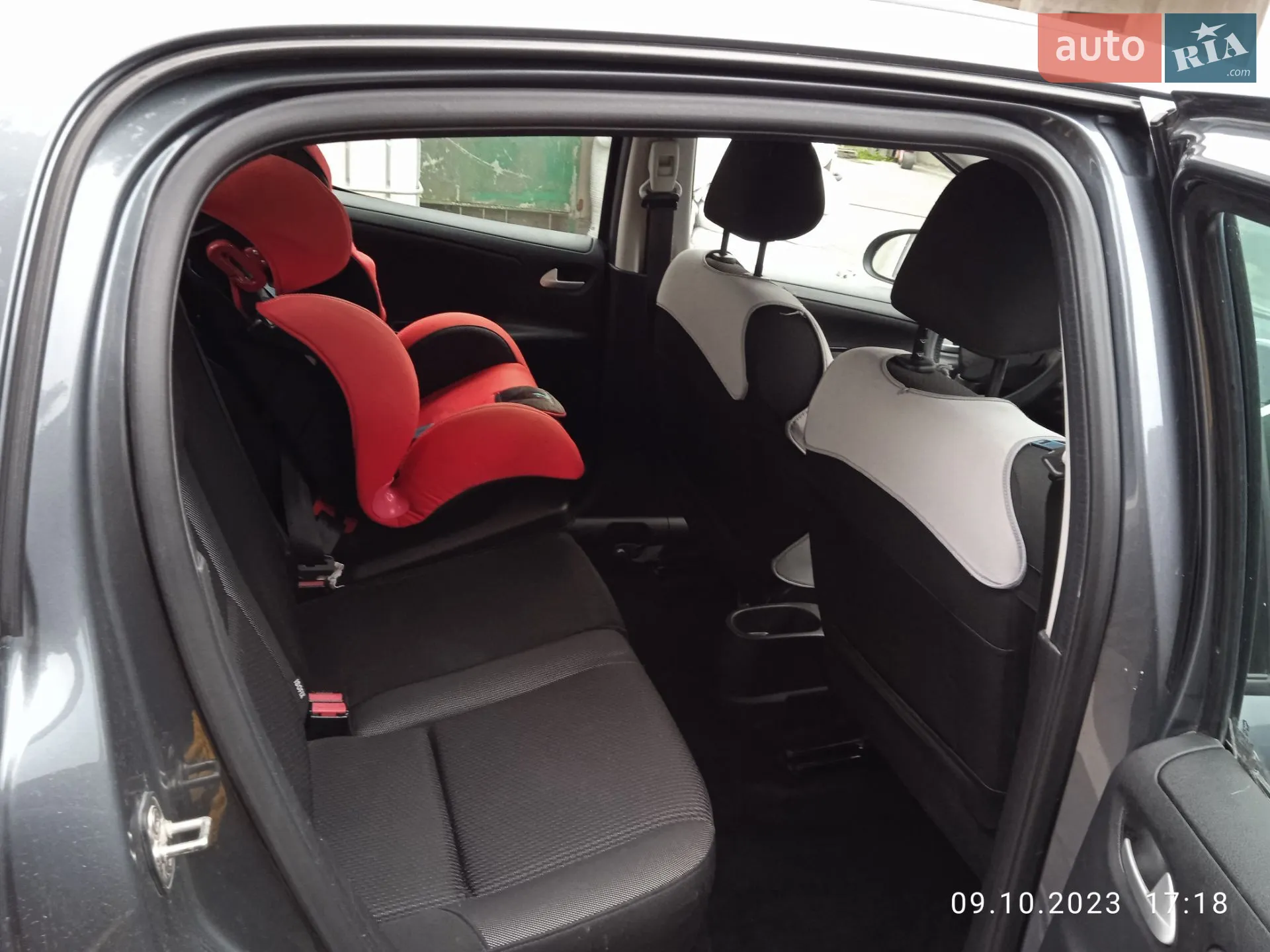 2011 Peugeot 207 - мініатюра 7