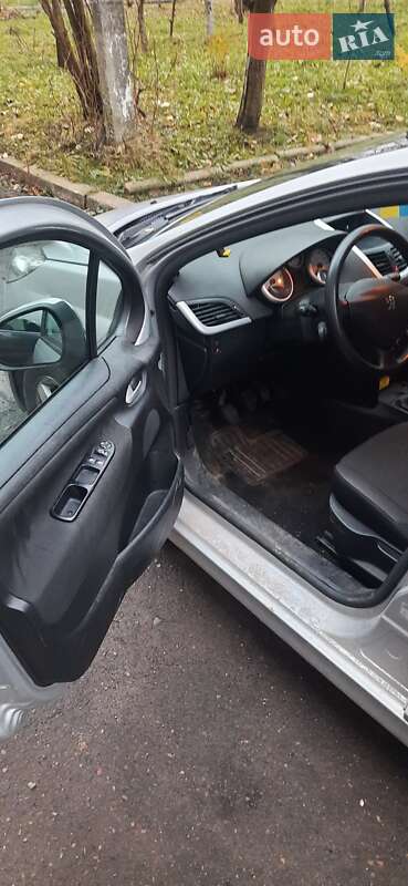 Универсал Peugeot 207 2010 в Броварах фото 45 Универсал Peugeot 207 2010 в Броварах
