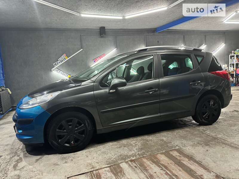 Универсал Peugeot 207 2008 в Кременце