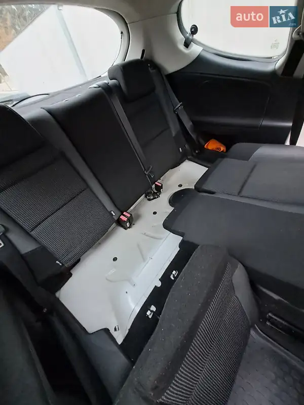 Peugeot 207 2011 VIN VF3WAKFT0BT090599 фото оголошення 23 з 78