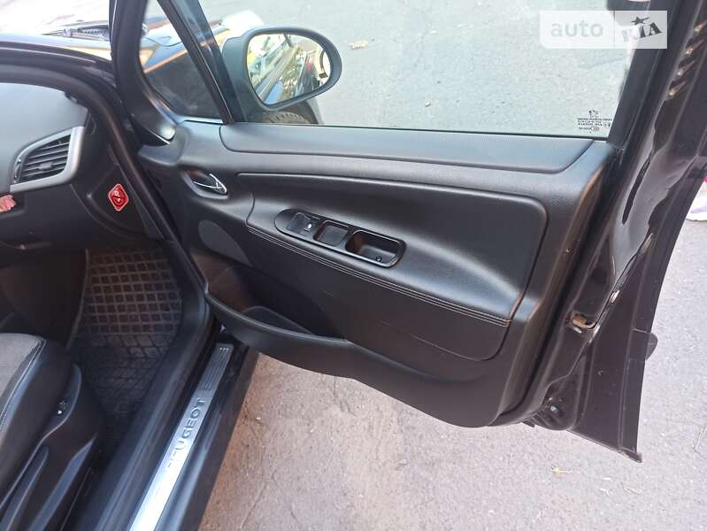 Универсал Peugeot 207 2007 в Виннице