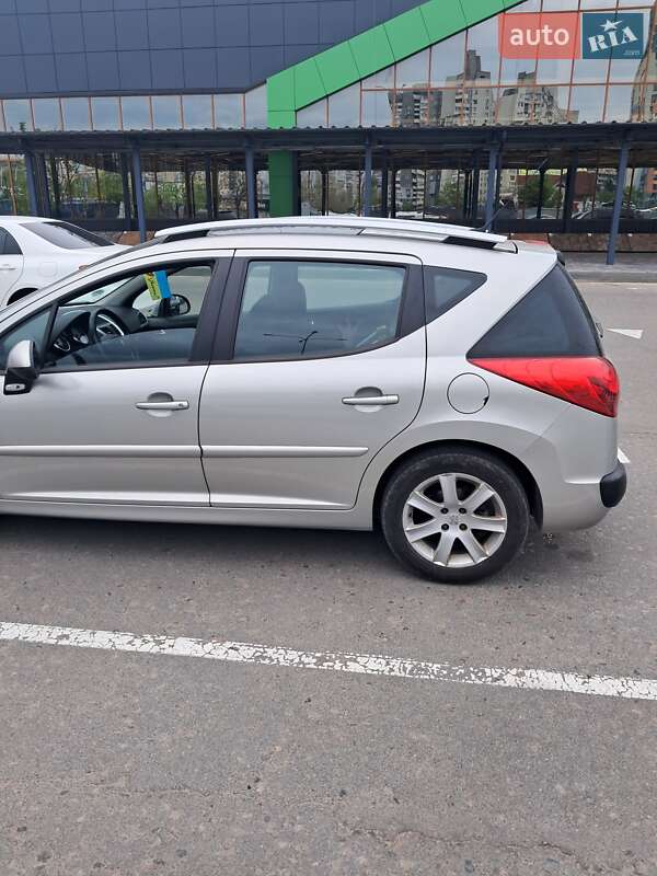 Універсал Peugeot 207 2008 в Києві