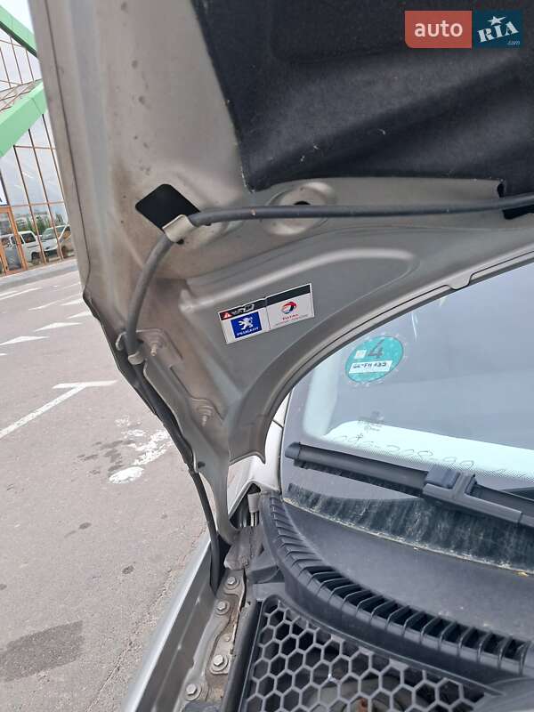 Універсал Peugeot 207 2008 в Києві