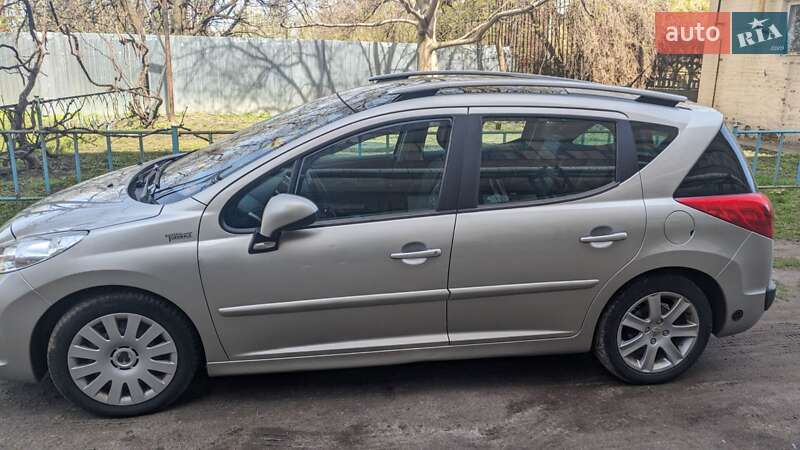 Універсал Peugeot 207 2008 в Києві