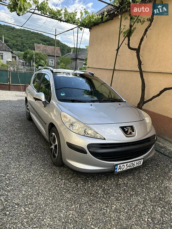 Peugeot 207