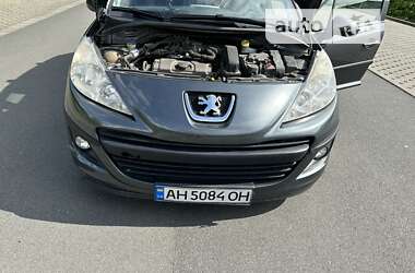 Хетчбек Peugeot 207 2010 в Ірпені