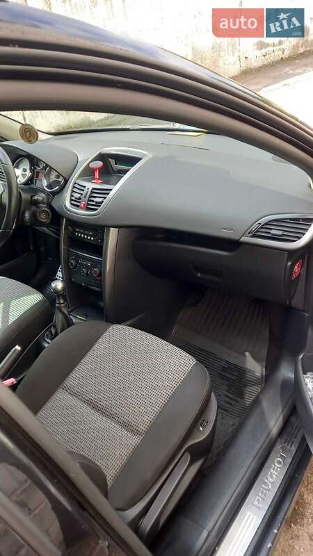 Универсал Peugeot 207 2010 в Львове фото 5 Универсал Peugeot 207 2010 в Львове