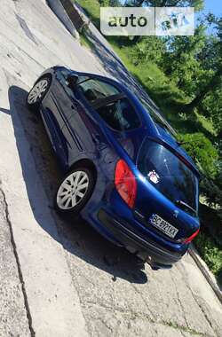 Хэтчбек Peugeot 207 2008 в Новом Роздоле