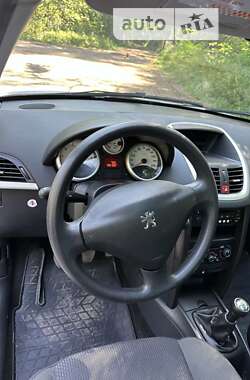 Універсал Peugeot 207 2010 в Львові