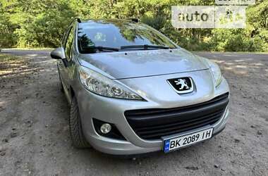 Універсал Peugeot 207 2010 в Львові