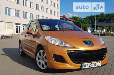 Хетчбек Peugeot 207 2008 в Львові