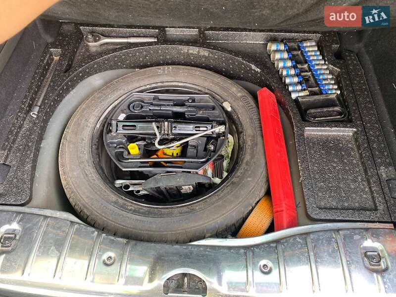 Універсал Peugeot 207 2011 в Костопілі