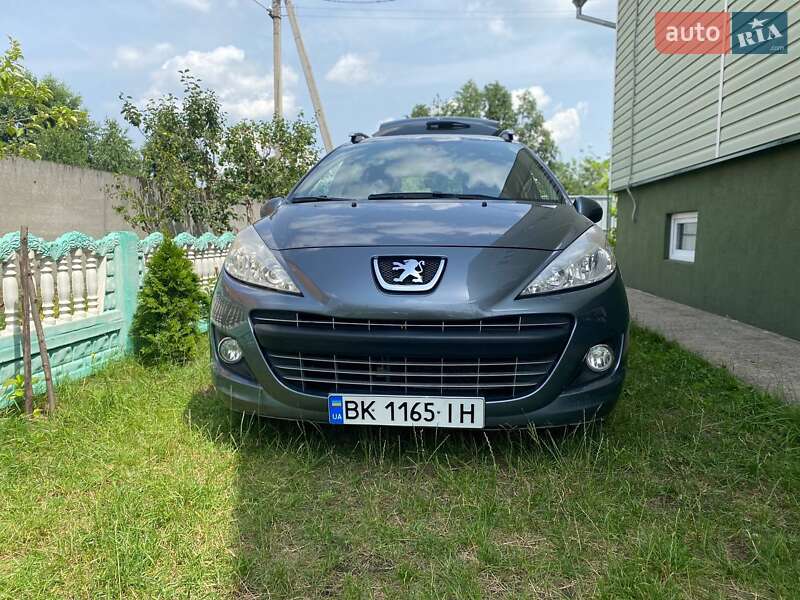 Універсал Peugeot 207 2011 в Костопілі