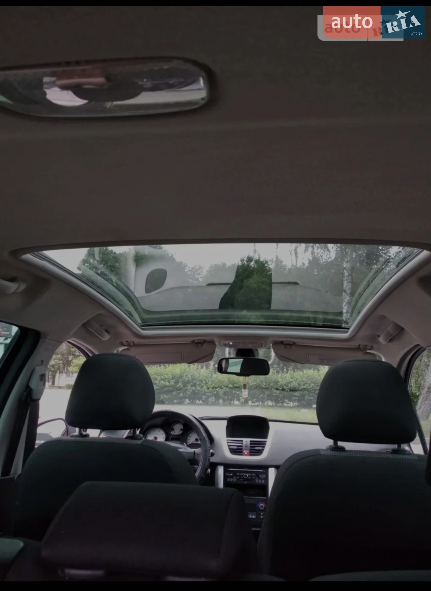 2010 Peugeot 207 - мініатюра 3