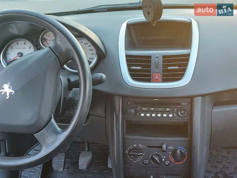 Універсал Peugeot 207 2007 в Києві