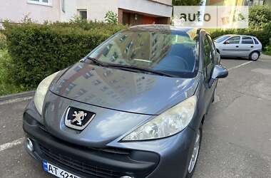 Хэтчбек Peugeot 207 2009 в Киеве