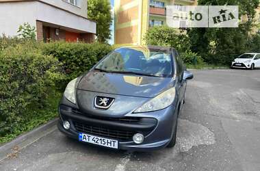 Хэтчбек Peugeot 207 2009 в Киеве