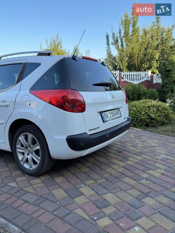 Універсал Peugeot 207 2008 в Дубні