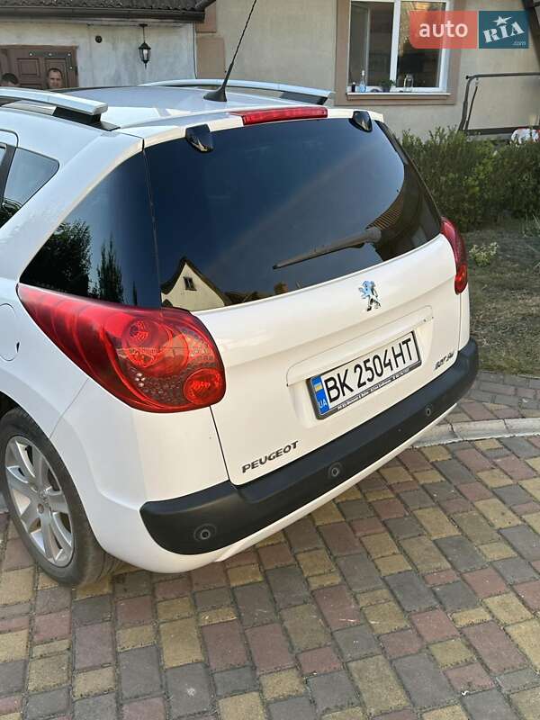 Універсал Peugeot 207 2008 в Дубні