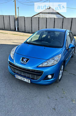 Хетчбек Peugeot 207 2011 в Березівці