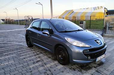 Хетчбек Peugeot 207 2008 в Львові